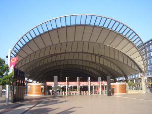 Sydney_Olympic_Park_railway_station_1